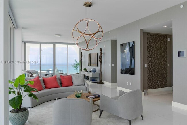 Foto del edificio - 16901 Collins Ave