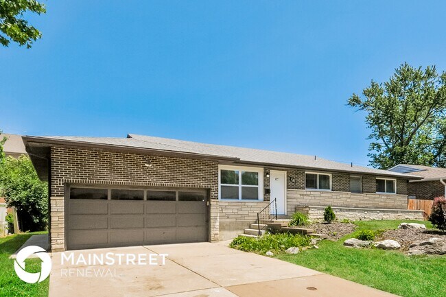 Foto del edificio - 1120 Spring Valley Dr
