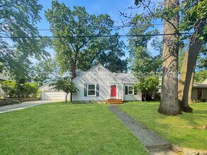 Picture of Best Luxury Woodlands Apartments for Rent - Grand Rapids, MI - Updated ...