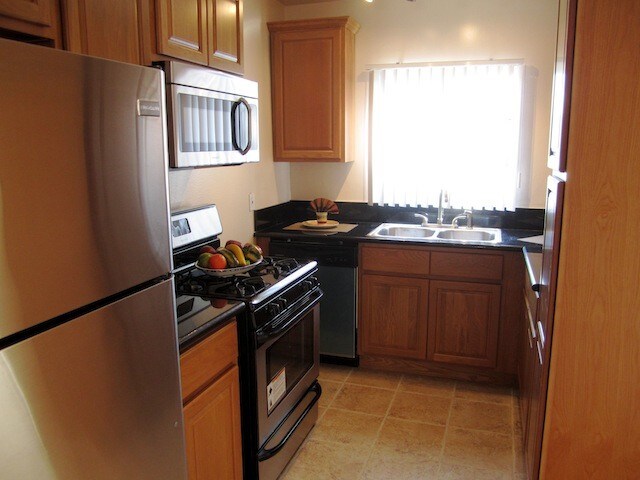 Foto del edificio - 5606 Harold Way