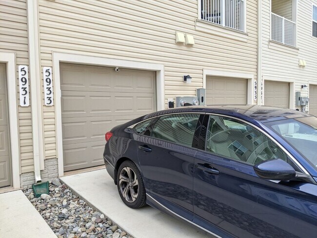 Foto del edificio - New Build ground level (two story) Condo i...