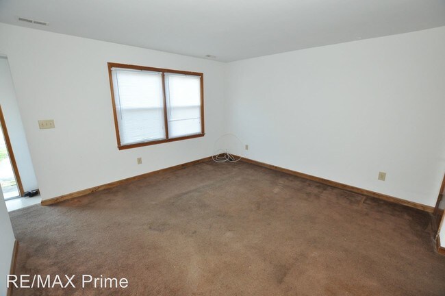 Building Photo - 1305 Richmond Ave