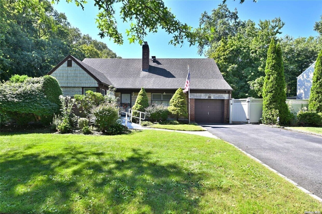 21966 Peck Ave, Queens, NY 11427 House Rental in Queens, NY