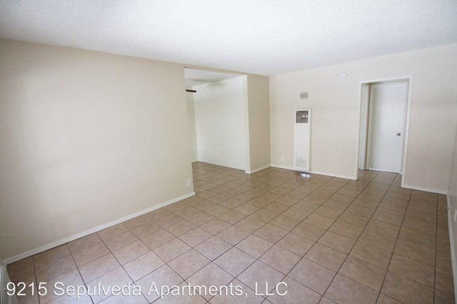 Building Photo - 9215 Sepulveda Blvd