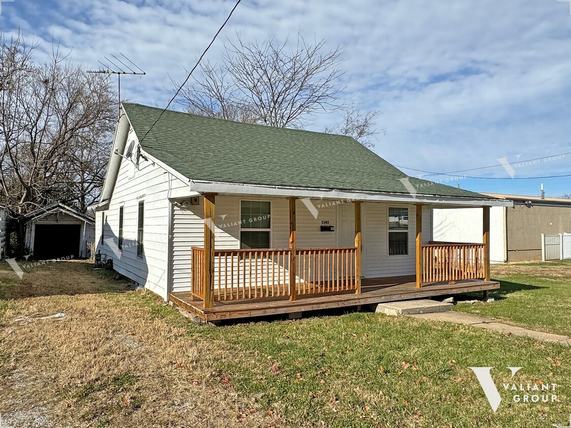 Primary Photo - Charming Ranch-Style, Three-Bedroom, One-B...