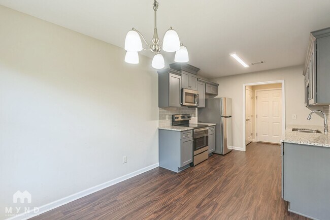 Building Photo - 6707 34th St
