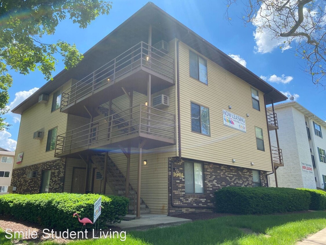 Primary Photo - 2 br, 1 bath Room For Rent - 1001 W. Clark
