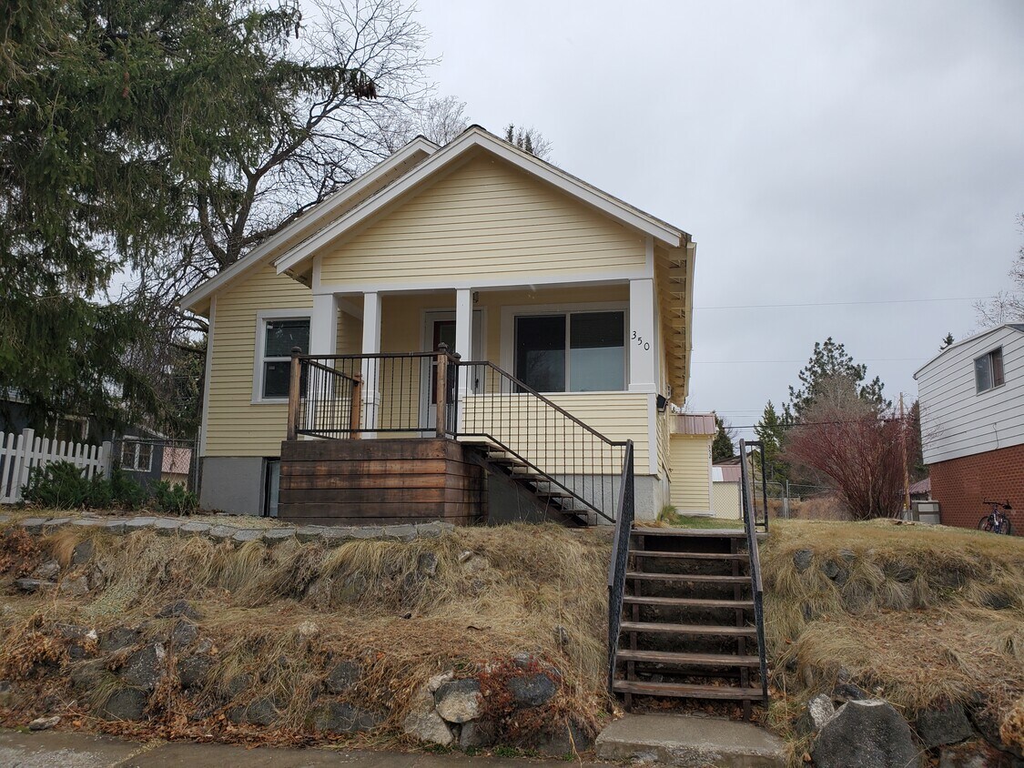 Primary Photo - 350 2nd St