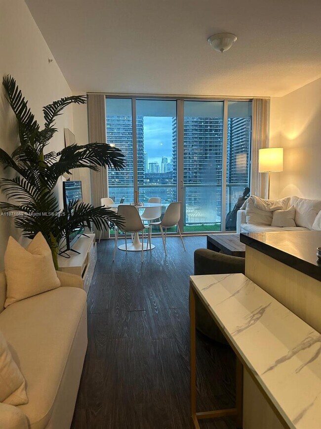 Foto del edificio - 1111 SW 1st Ave
