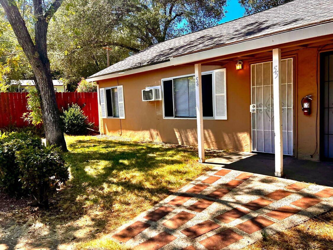 Foto principal - 4160 Oro Ln