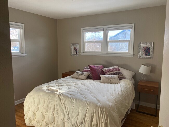 Upstairs Bedroom - 826 Prince St