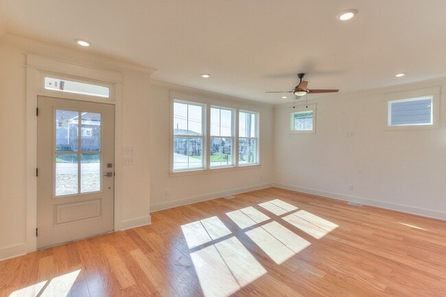 Foto del edificio - 3600 Quail Dr