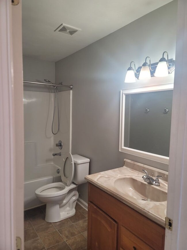 Building Photo - 1489 Morgan Dr