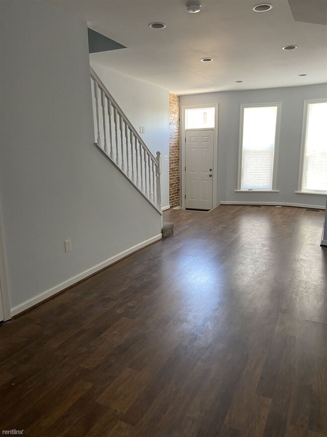 Building Photo - 2 br, 2 bath House - 1366 Washington Blvd