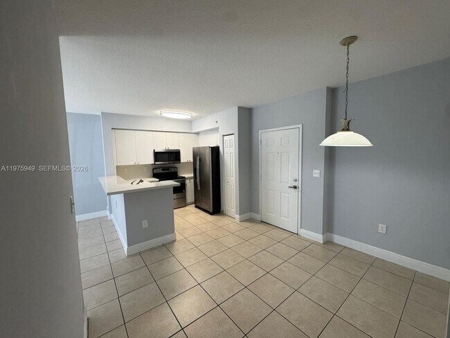 Foto del edificio - 11050 SW 196th St