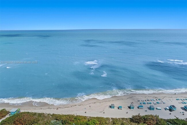 Building Photo - 6899 Collins Ave