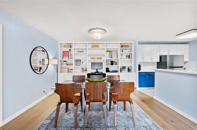 Foto del edificio - 40 N Interstate Hwy 35