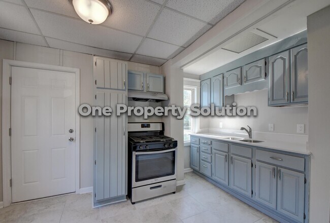 Foto del edificio - 2812 Dekalb St