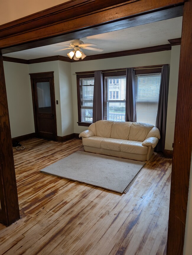 Foto del edificio - 2411 N Cramer St
