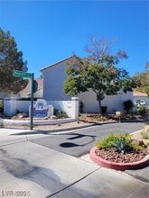 Building Photo - 8804 River Pines Ct