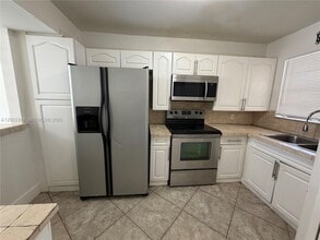 Building Photo - 3760 NW 115th Way