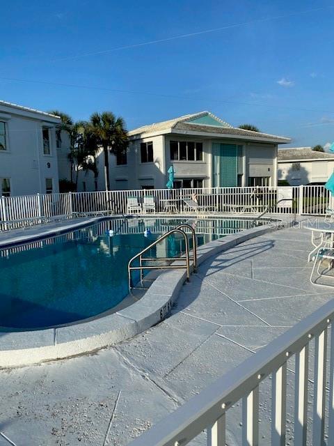 Foto del edificio - 5400 Gulf Dr