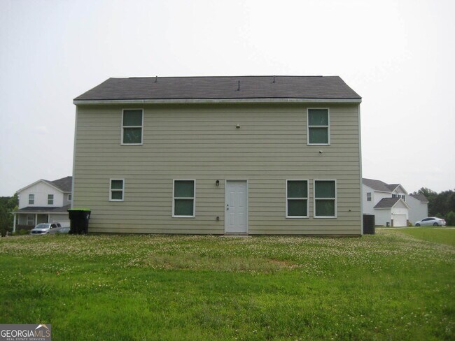 Building Photo - 310 Indian Lake Trail