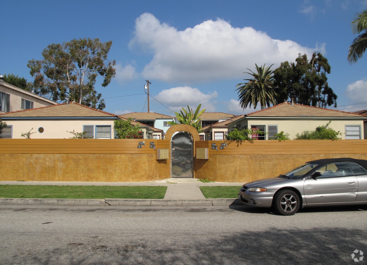 Building Photo - 755-759 W Sunset Ave