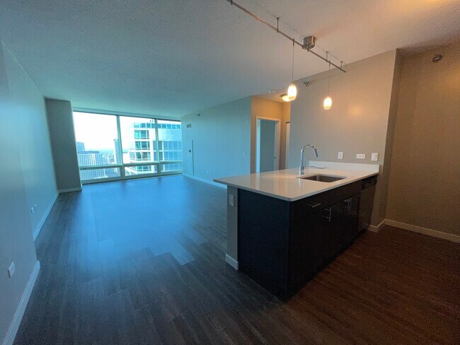 Foto del edificio - 424 E North Water St