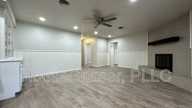 Foto del edificio - 5213 16th St