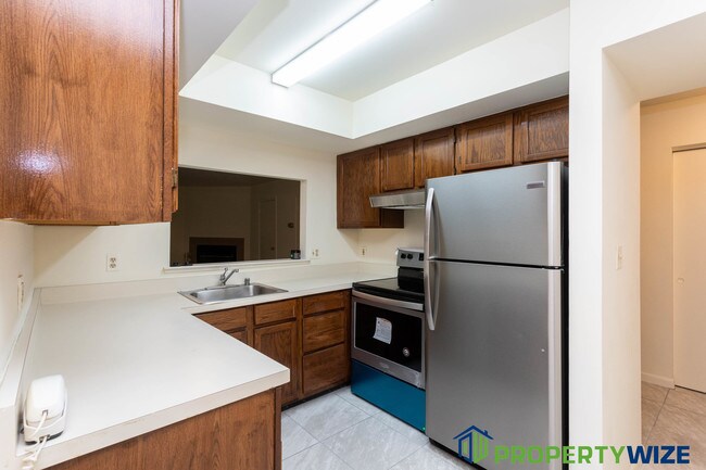Building Photo - 8007 Greenspring Way