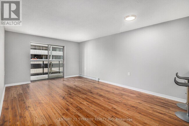 Photo du bâtiment - 475-475 Laurier Ave W