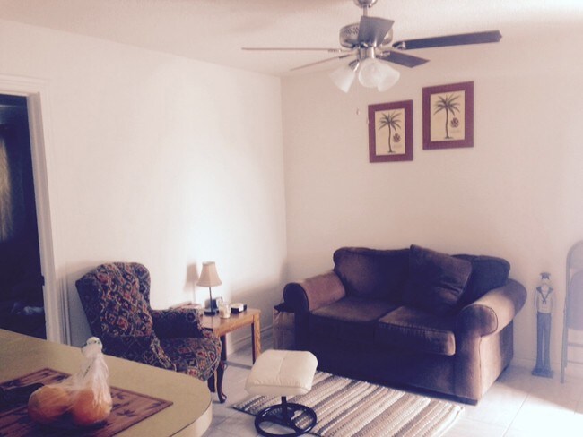 Foto del edificio - 1215 N 4th St