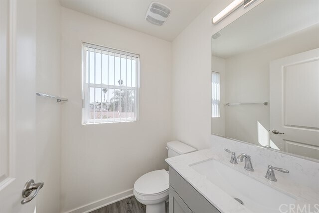 Building Photo - 9124 Huntington Dr