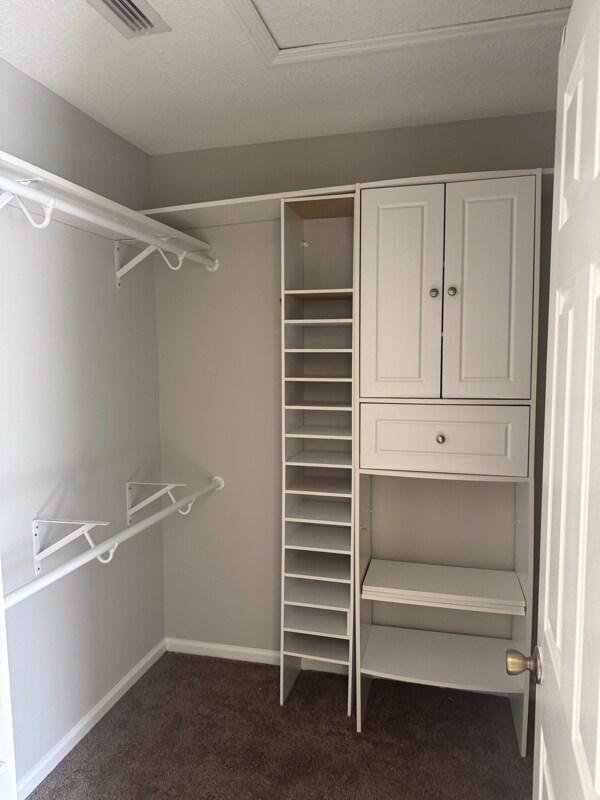 Building Photo - 6479 Silver Glen Dr