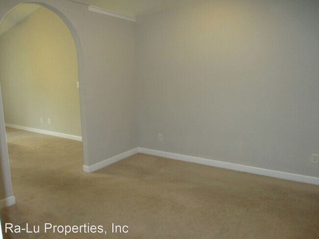 Foto del edificio - 3 br, 2 bath House - 587 Denny Dr