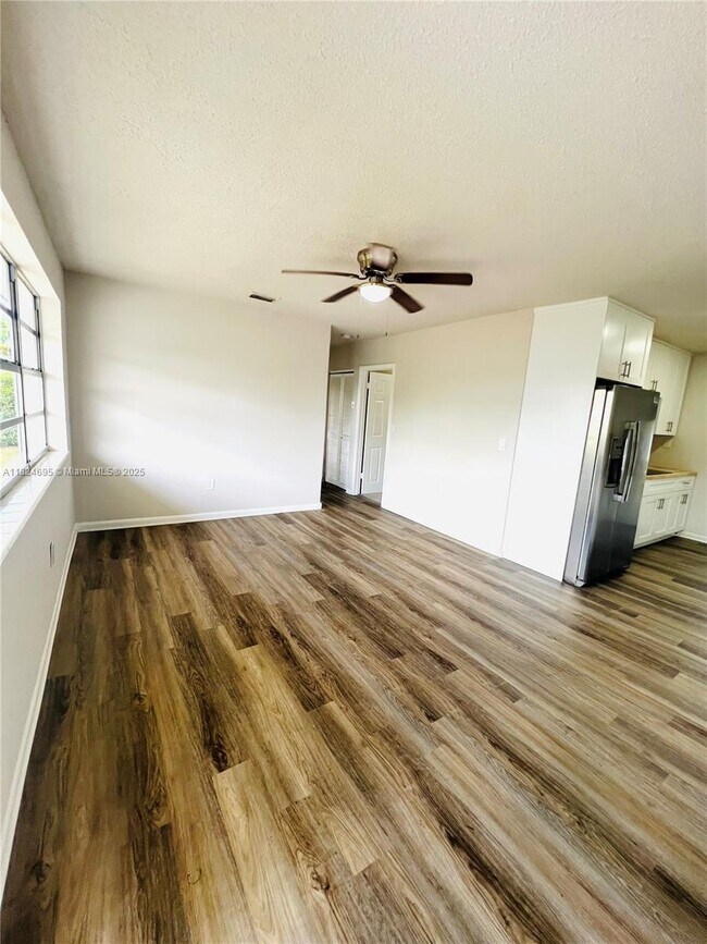 Building Photo - 15530 SW 295th Terrace