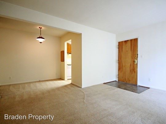Primary Photo - 312 13th St NW