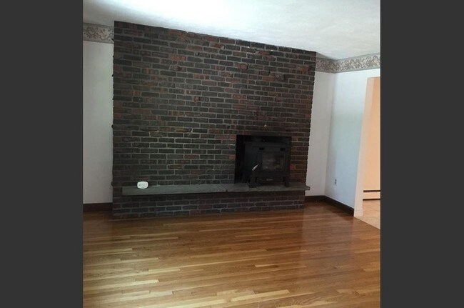 Building Photo - 24 Glen Echo Blvd