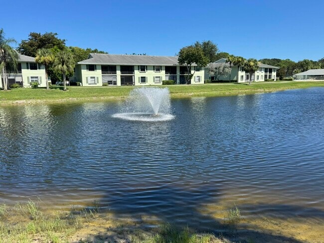 Foto del edificio - 801 Sabal Ridge Cir