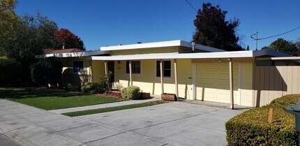 Building Photo - 1999 Grosse Ave