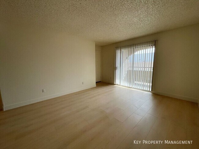 Building Photo - 5220 Mission Carmel Ln