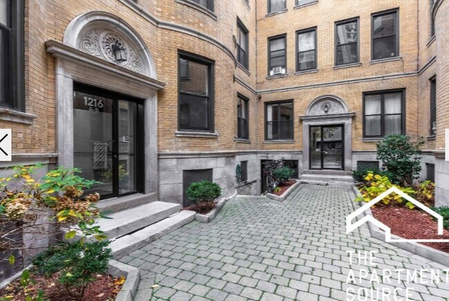 Foto del edificio - 1222 N Dearborn St