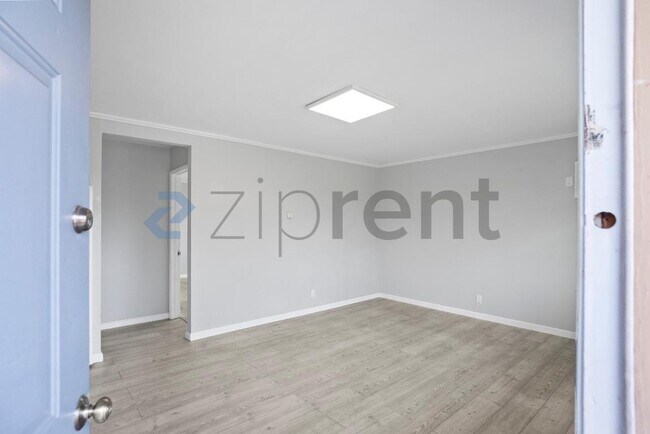 Foto del edificio - 2659 Baldwin Ln