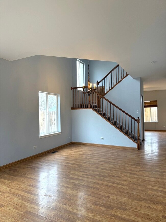 Building Photo - 2208 Rebecca Cir