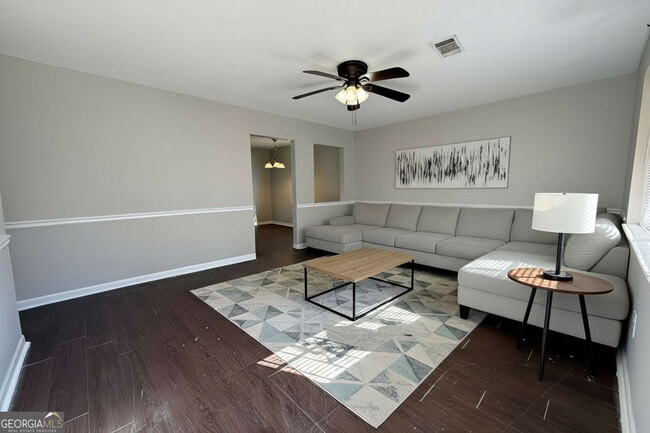 Foto del edificio - 7 W Park Ct