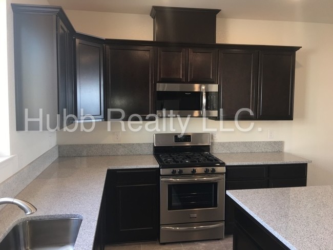 Building Photo - 3153 Sterling Ridge Cir