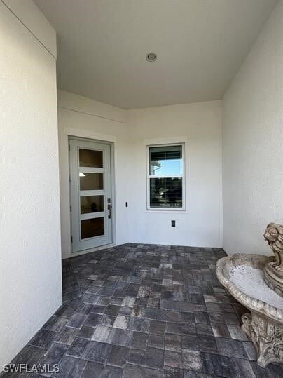 Building Photo - 9007 St Lucia Dr