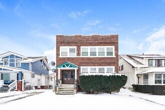 Building Photo - 2174 W 103rd St