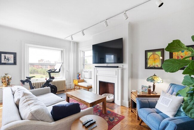 Foto del edificio - 48 Beacon St